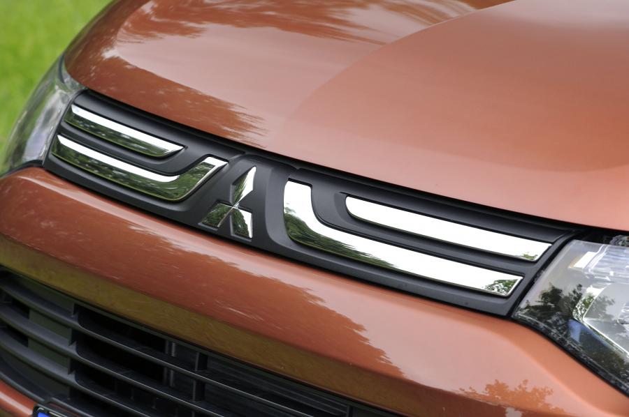  Mitsubishi Outlander 2012 года  (фото 56 из 89)